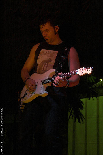 AsiloRepublic 050